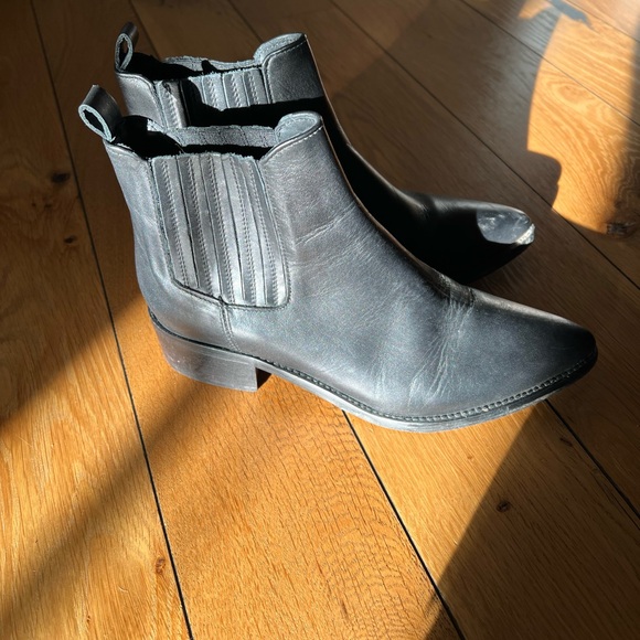 Italian leather Chelsea boot by Scarpedarte - Picture 3 of 6